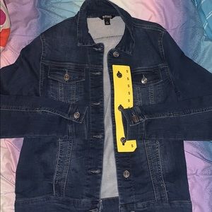 Women’s denim jacket